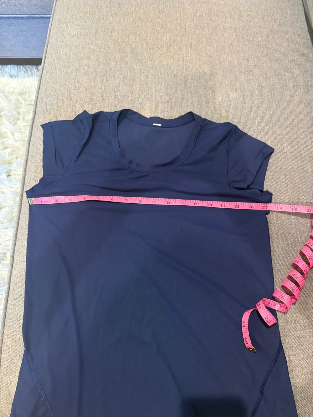 Women’s Short Sleeve Scoop Neck Top -Navy Blue
